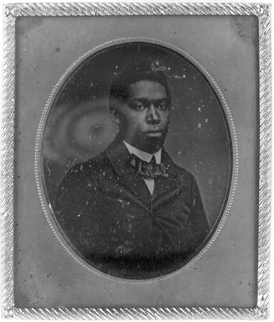 Daguerreotype portrait of a man in an oval mat