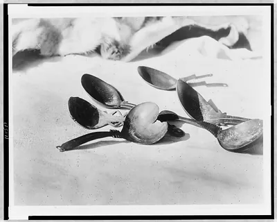 Elk-horn spoons--Tolowa