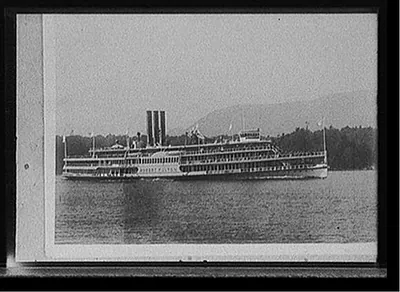 [Steamer Robert Fulton, possibly on Hudson River]