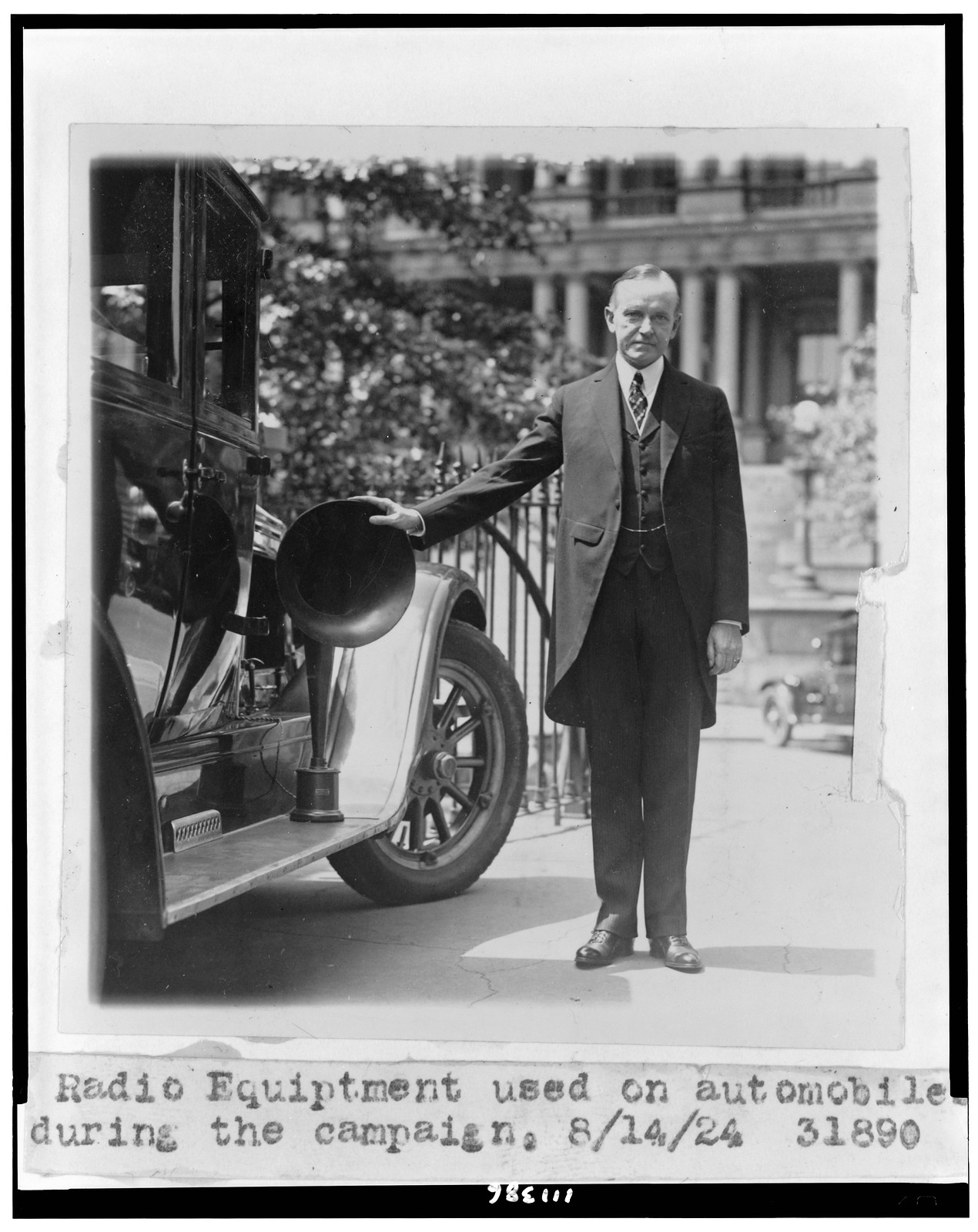 Radio equipment used on automobiles during the campaign, [1924] — historic photograph