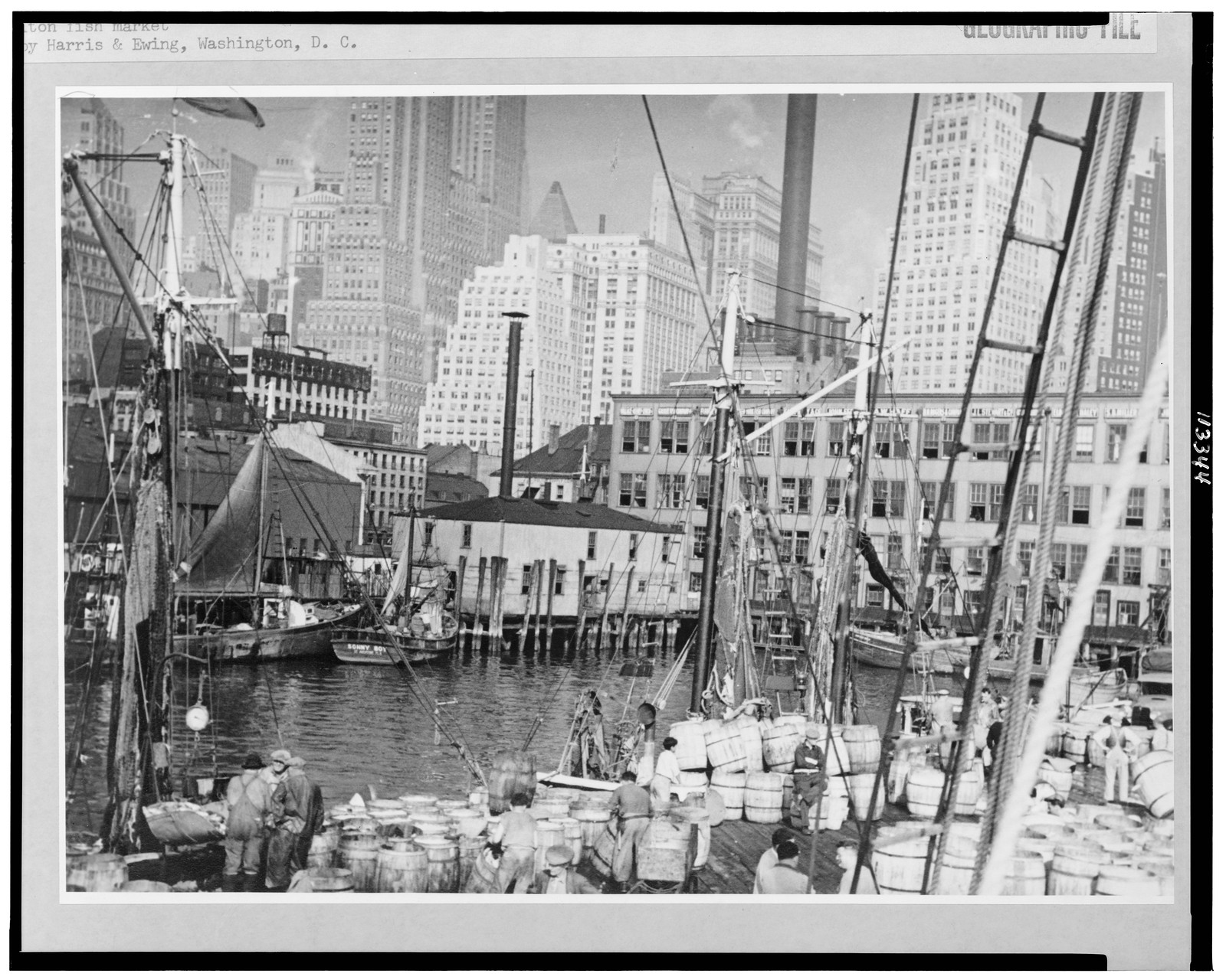[Fulton fish market, New York City], [between 1910 and 1940] — historic photograph