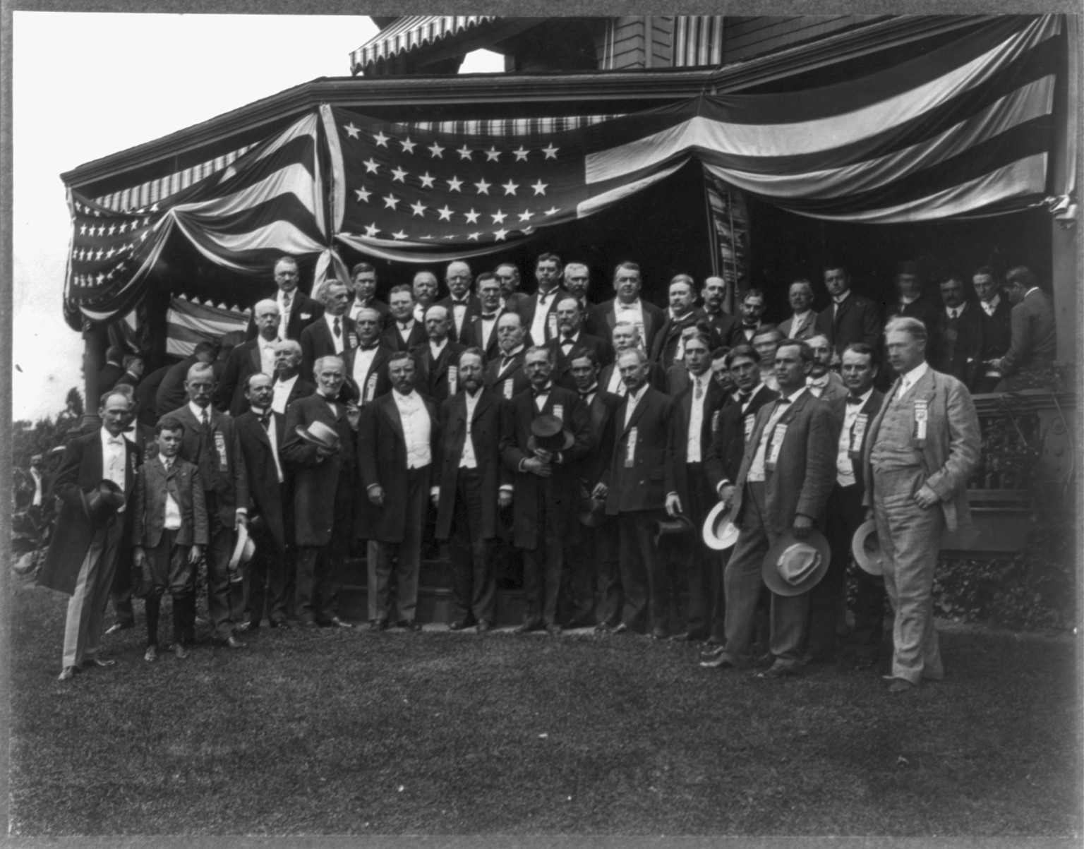 [Theodore Roosevelt, Joseph Cannon and members of the Republican Nomination Committee and guests posed, standing, at Sagamore Hill, Oyster Bay, N.Y.], c1904. — historic photograph