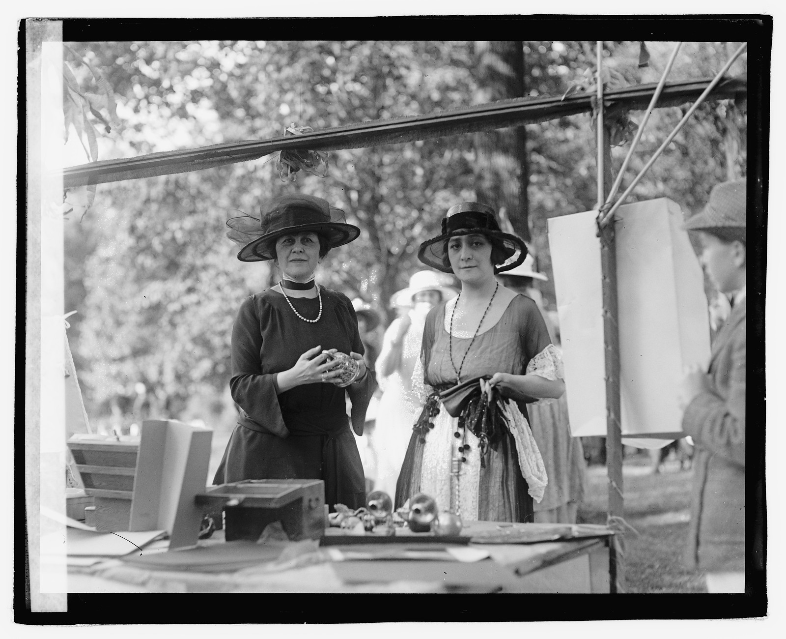 Mrs. Minor, Mrs. Goday, [1921] — historic photograph