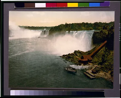 Niagara, general view of falls