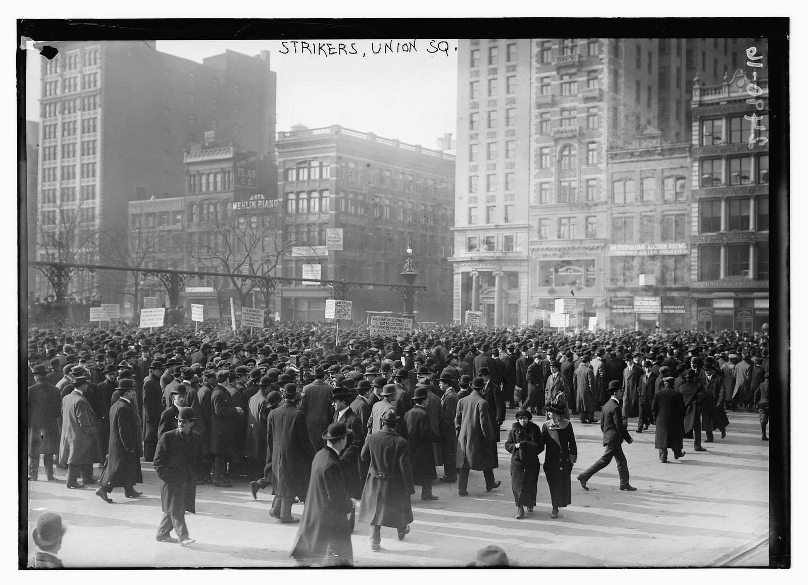 Strikers - Union Sq., Clothing Strike, Oct. 1912?, Oct. 1912. — historic photograph