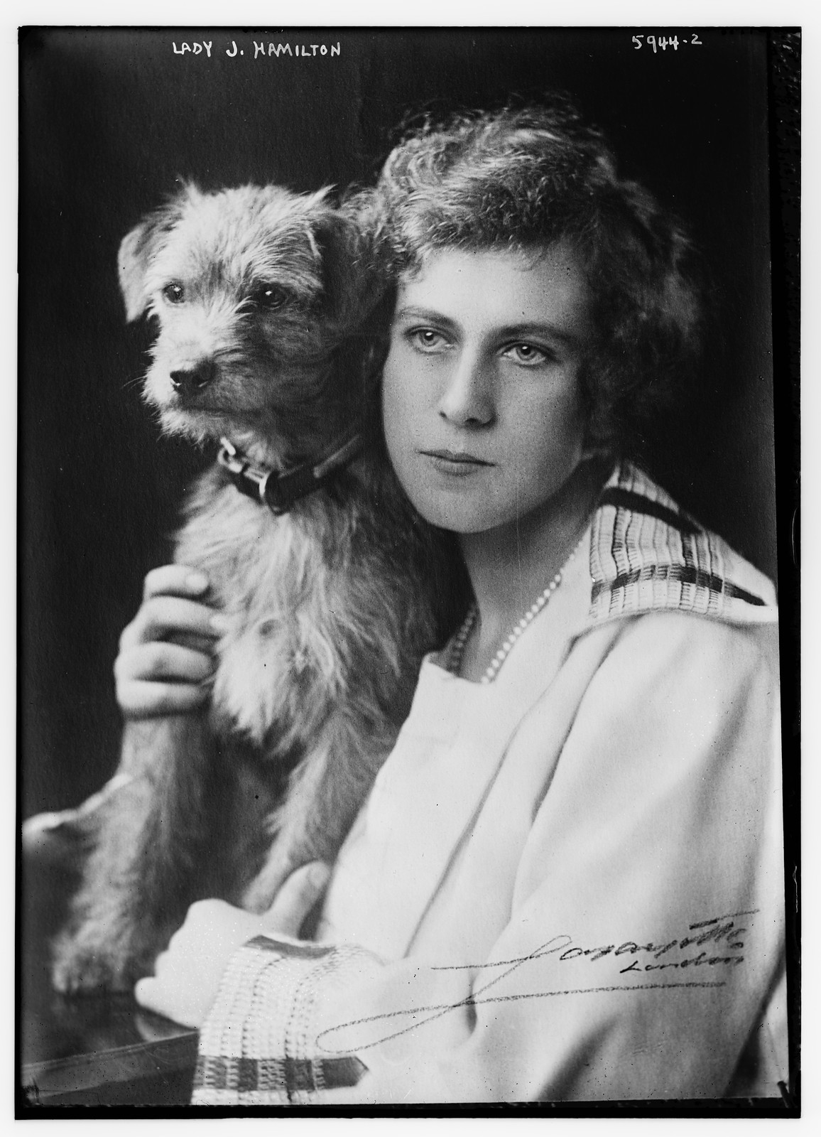 Lady J. Hamilton, n/a — historic photograph