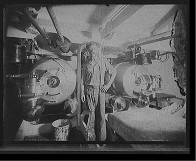 U.S.S. Indiana, 13 inch guns, forward turret