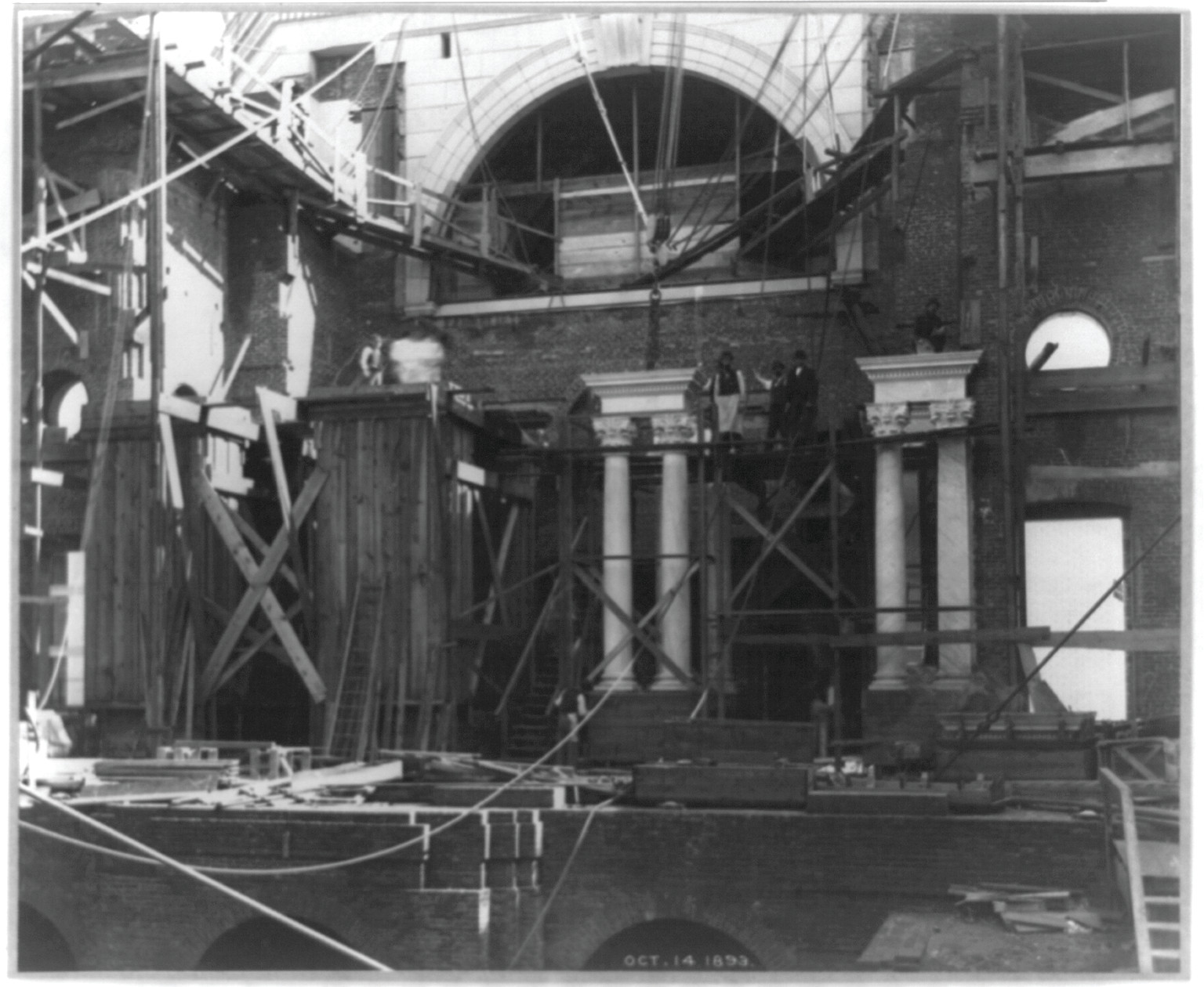 [Construction inside the Jefferson Building of the Library of Congress], 1893 Oct. 14. — historic photograph