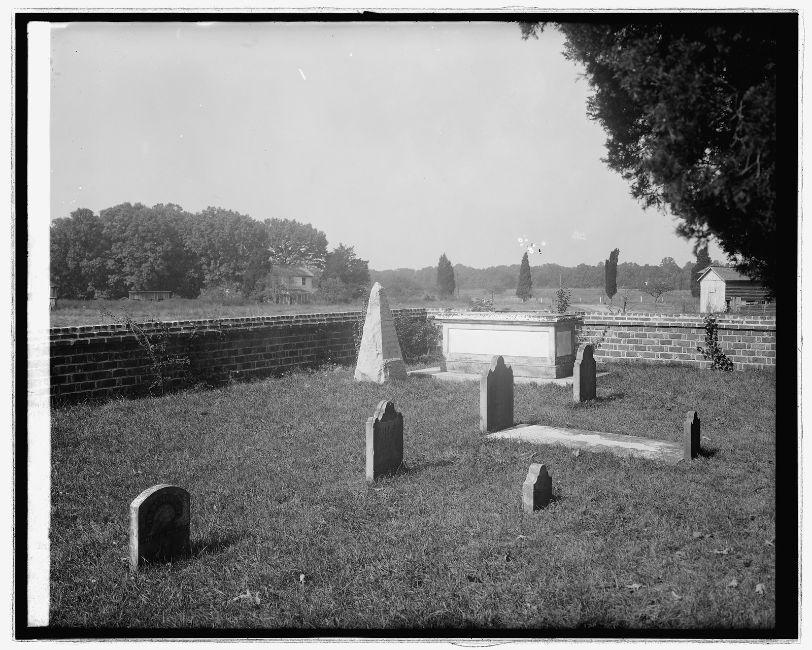 Gunston Hall, [Virginia], [between 1910 and 1935] — historic photograph