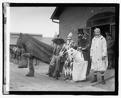 Society circus, 4/4/[23]