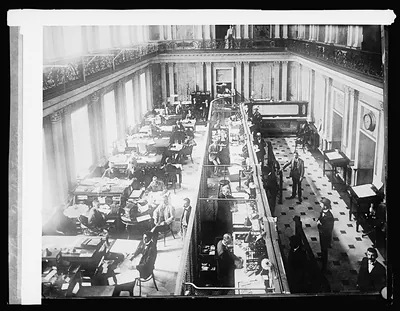 Cash Room, Ofc. U.S. Treasurer, [Washington, D.C., 1914]