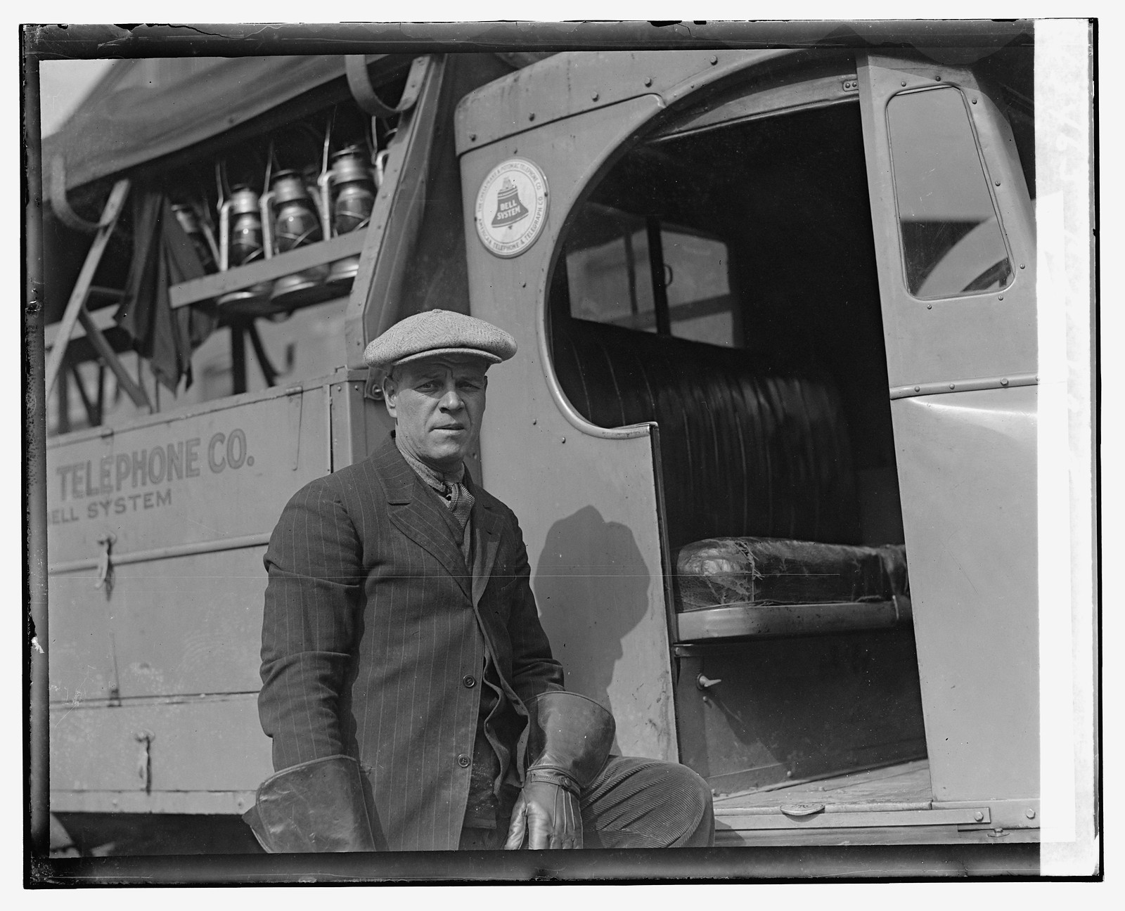 C & P Tel. Co., [between 1909 and 1932] — historic photograph