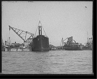 [Along the slips, Newport, Virginia]