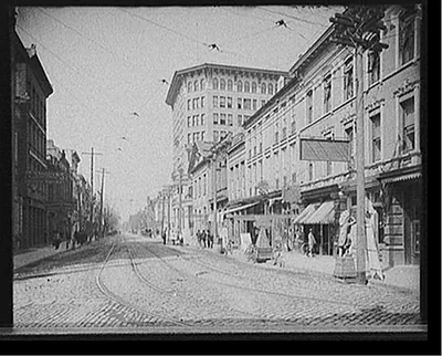 [Charleston, S.C., Broad St. looking west]