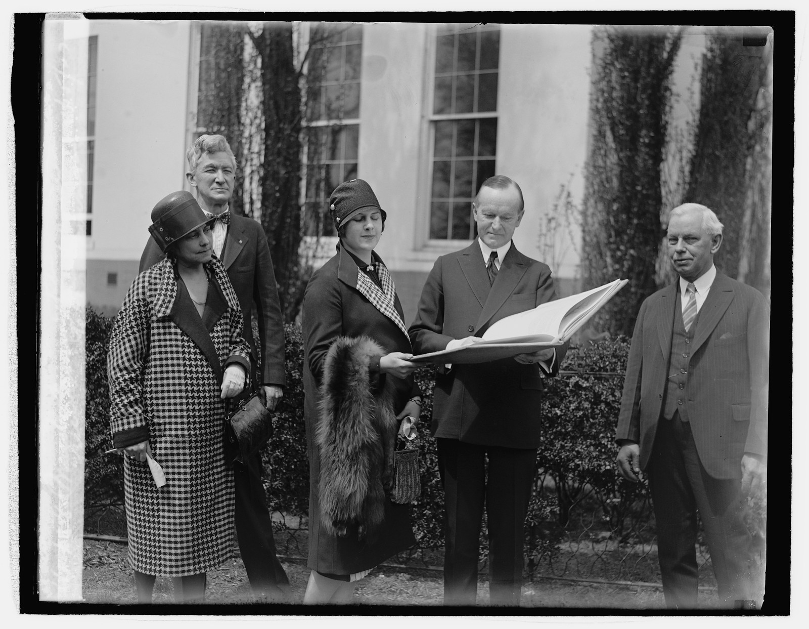 President receives invitation to spend summer in Michigan, 4/15/27, [19]27 April 15. — historic photograph