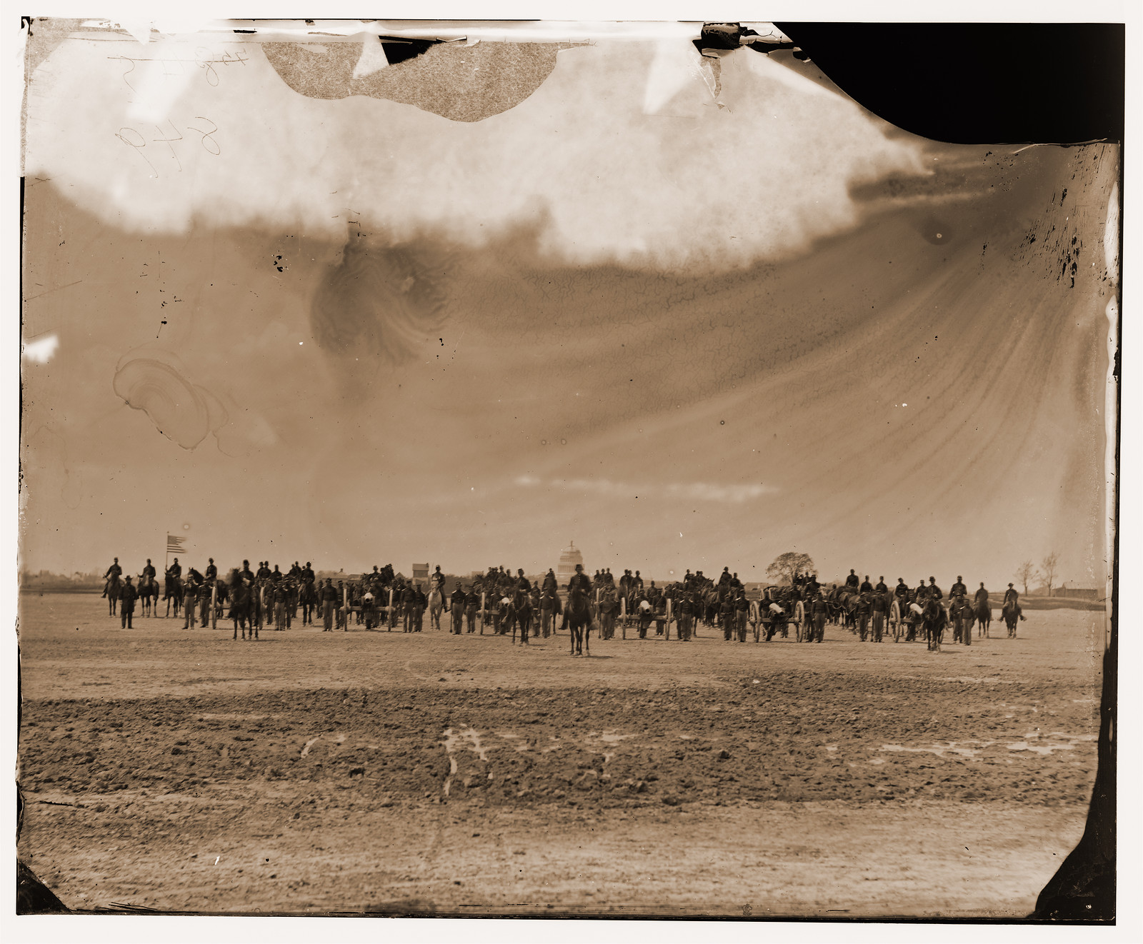 Washington District of Columbia. 17th New York Battery, 1863 — historic photograph