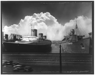 NORMANDIE & QUEEN MARY at New York [dock] Sept. 15, 1939