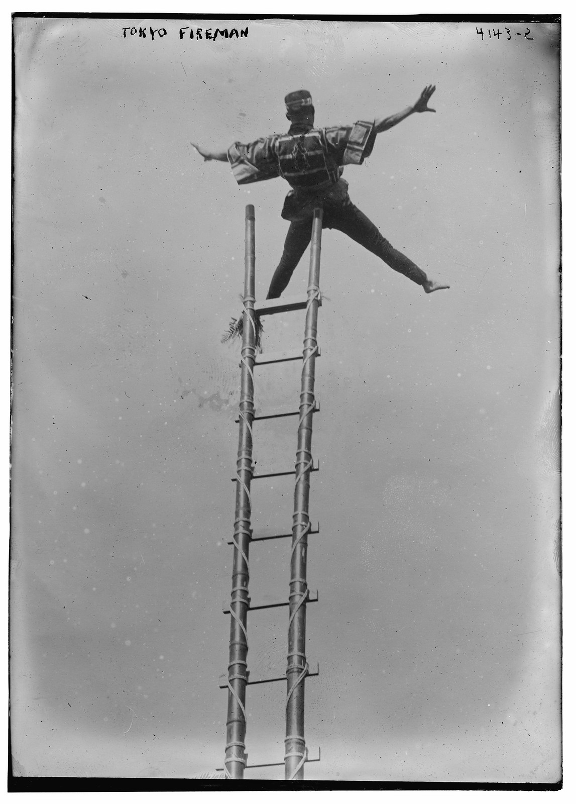 Tokyo firemen, n/a — historic photograph