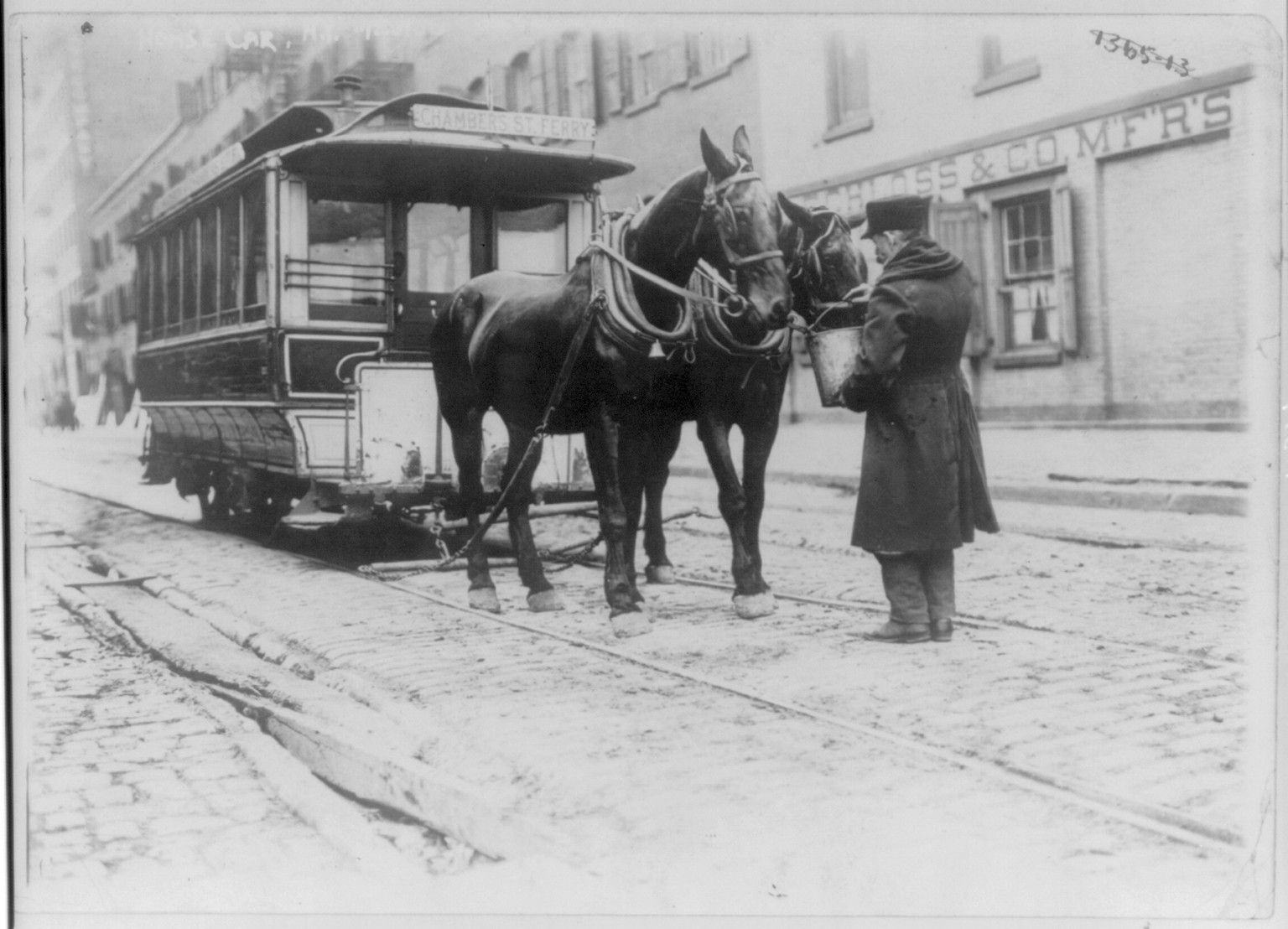 Horse car, N.Y., 1908, 1908 — historic photograph