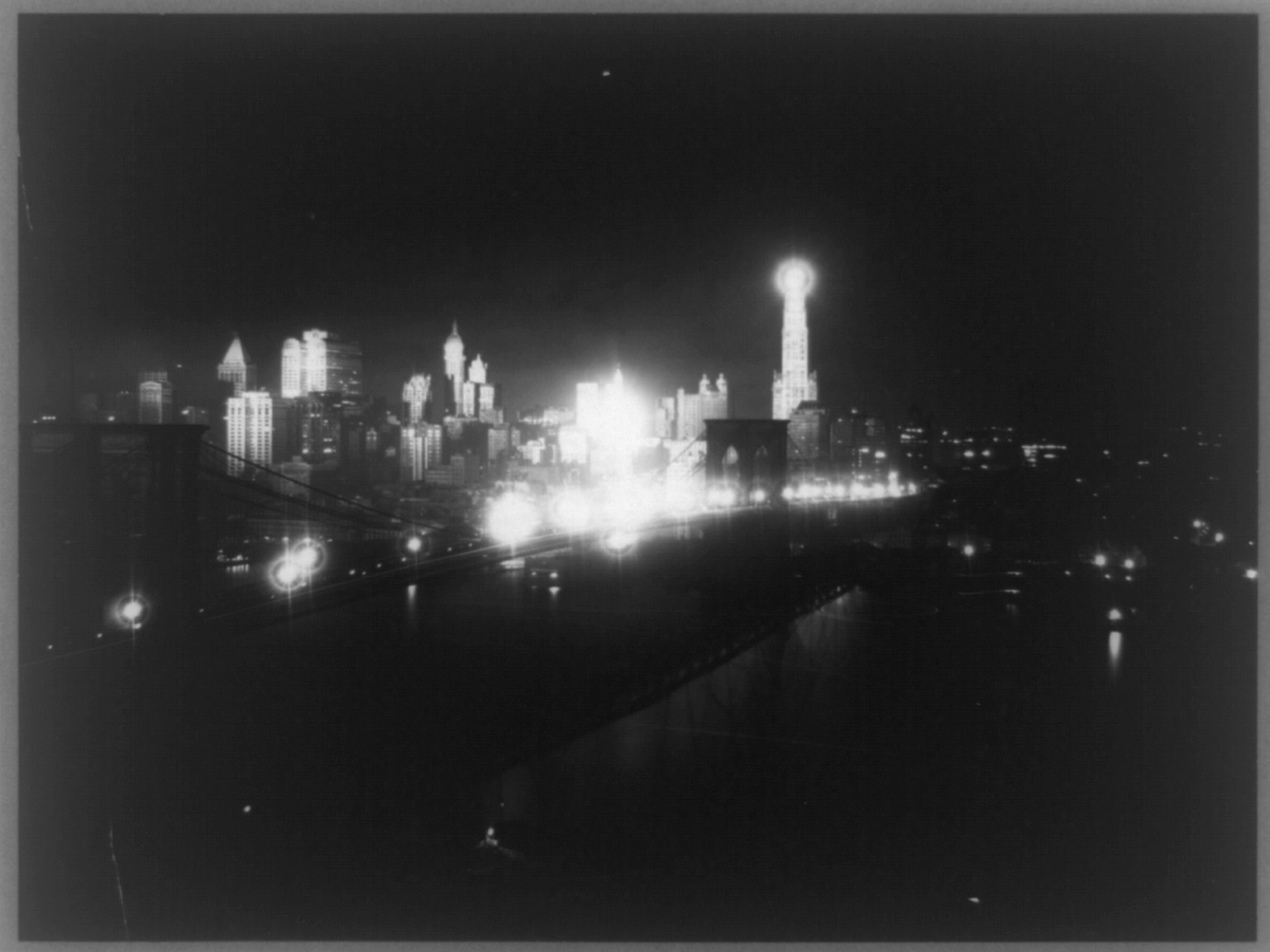 Woolworth Building, New York City, by Sperry searchlight, c1919 March 31. — historic photograph
