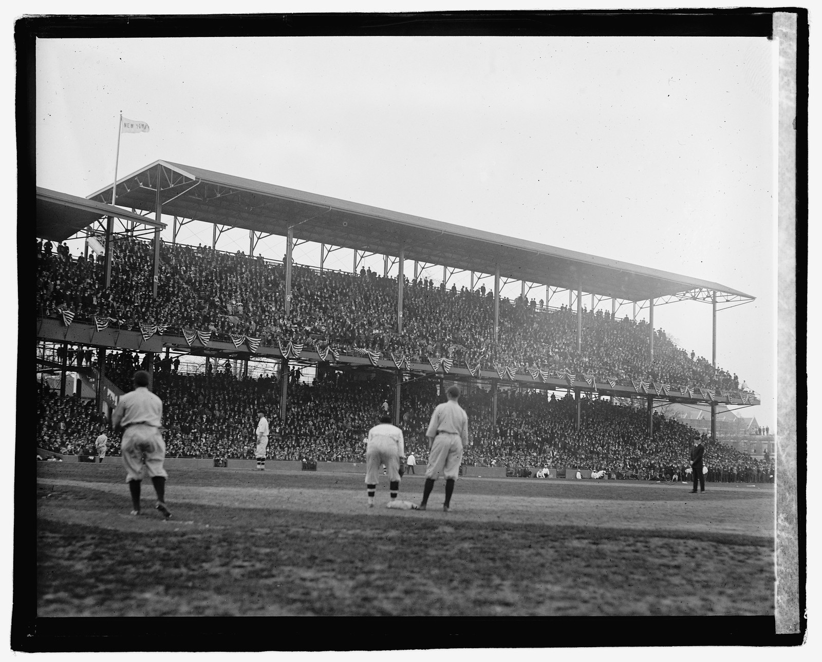 Opening Day, 1922, 4/12/22, [19]22 April 12. — historic photograph