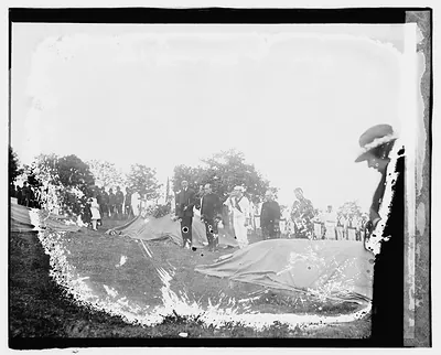 Burial of A.E.F. (sailors), 5/22/20