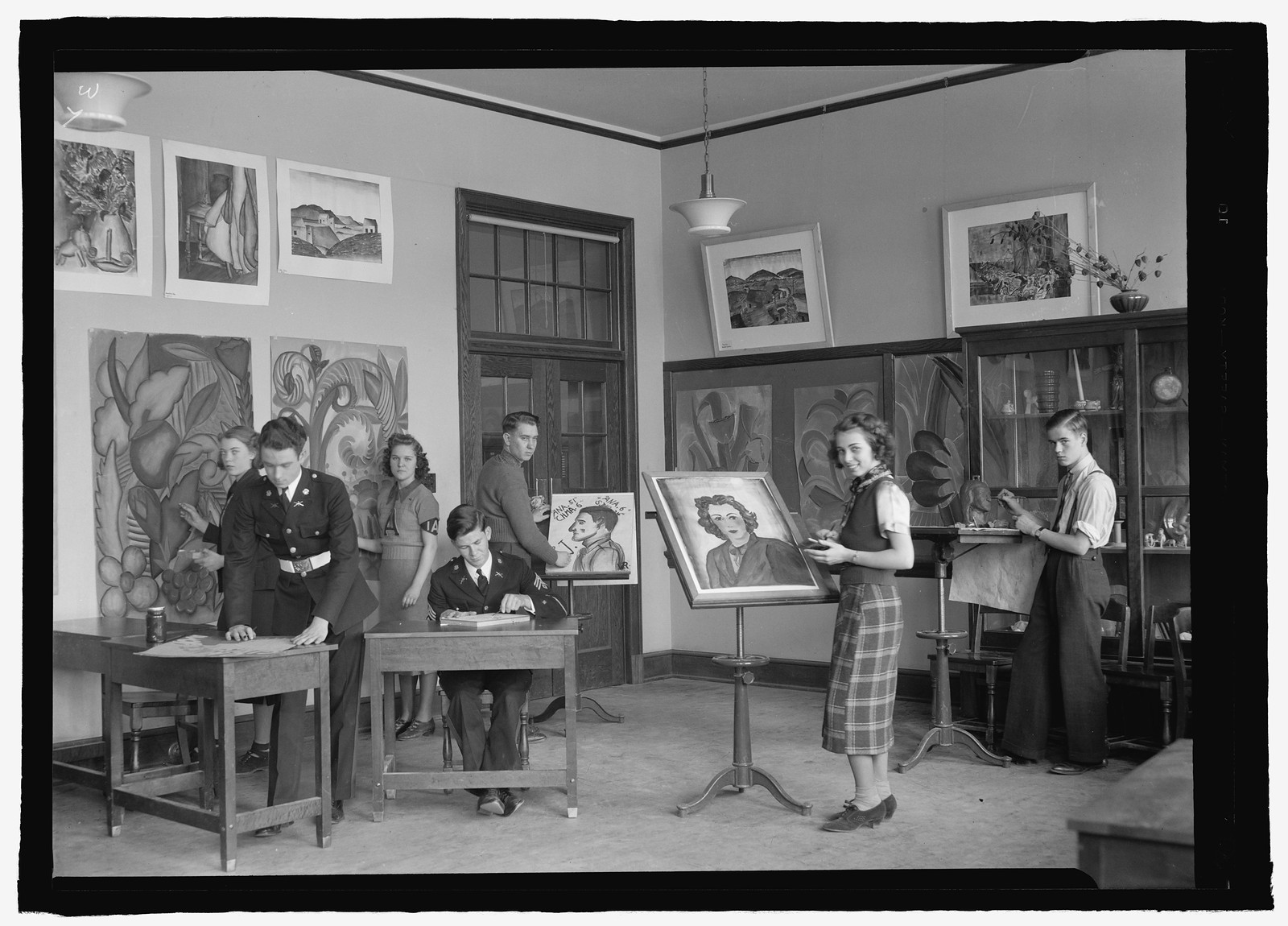 Anacostia High School, [Washington, D.C.], 1939, art class, 1939 — historic photograph