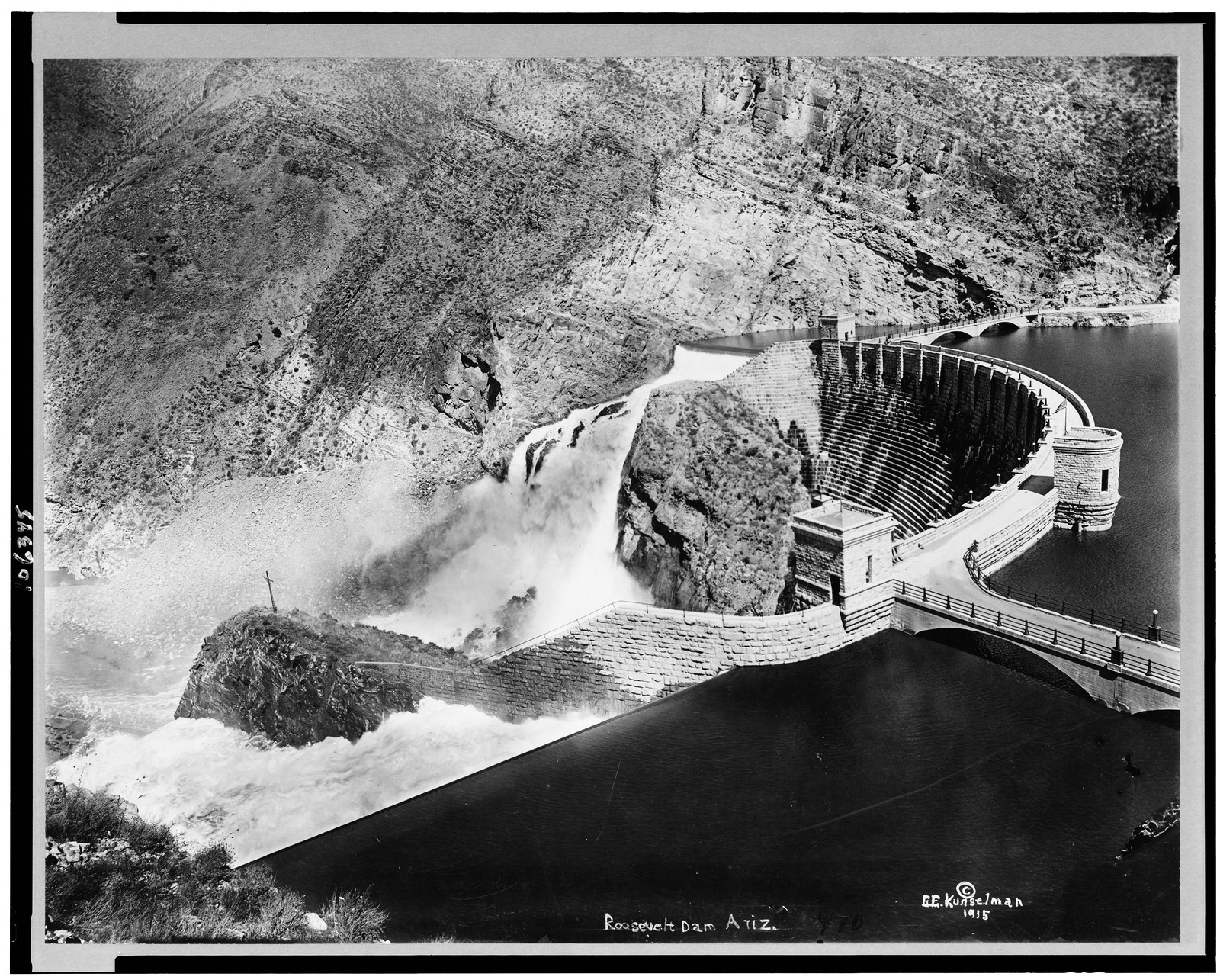 Roosevelt Dam, Ariz., c1915. — historic photograph