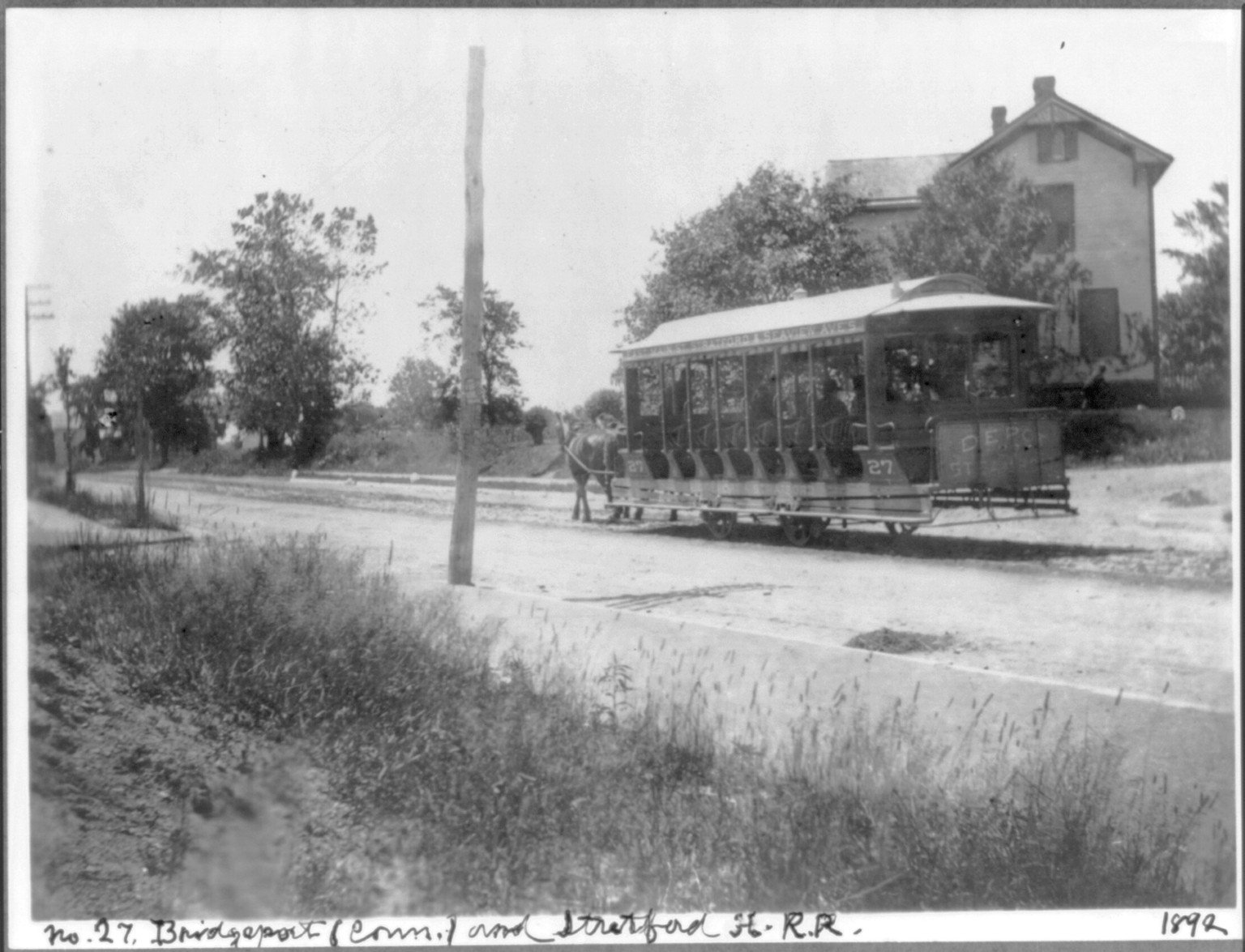 [Street car on Bridgeport and Stratford Horse Railroad. Conn. 1892] — historic photograph