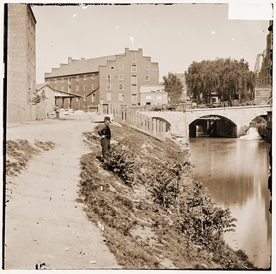 Richmond Virginia. View of the canal