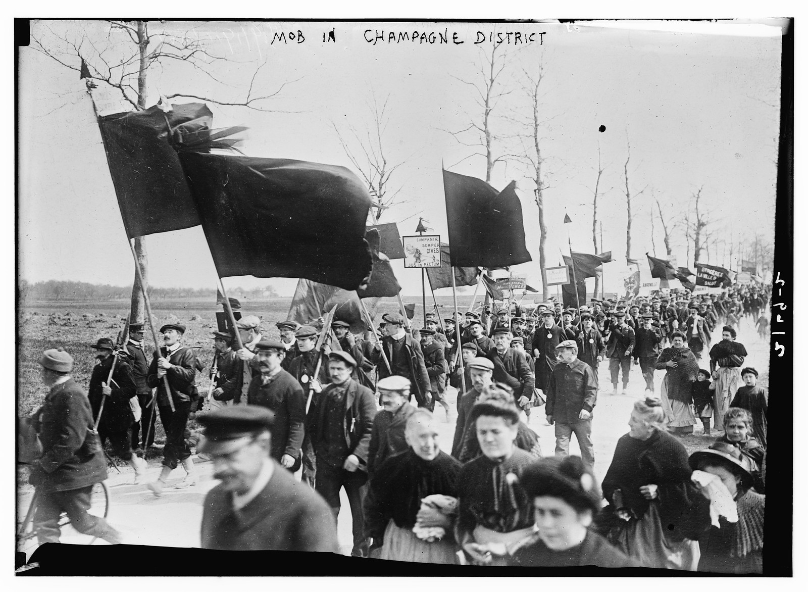 Mob in Champagne district, n/a — historic photograph
