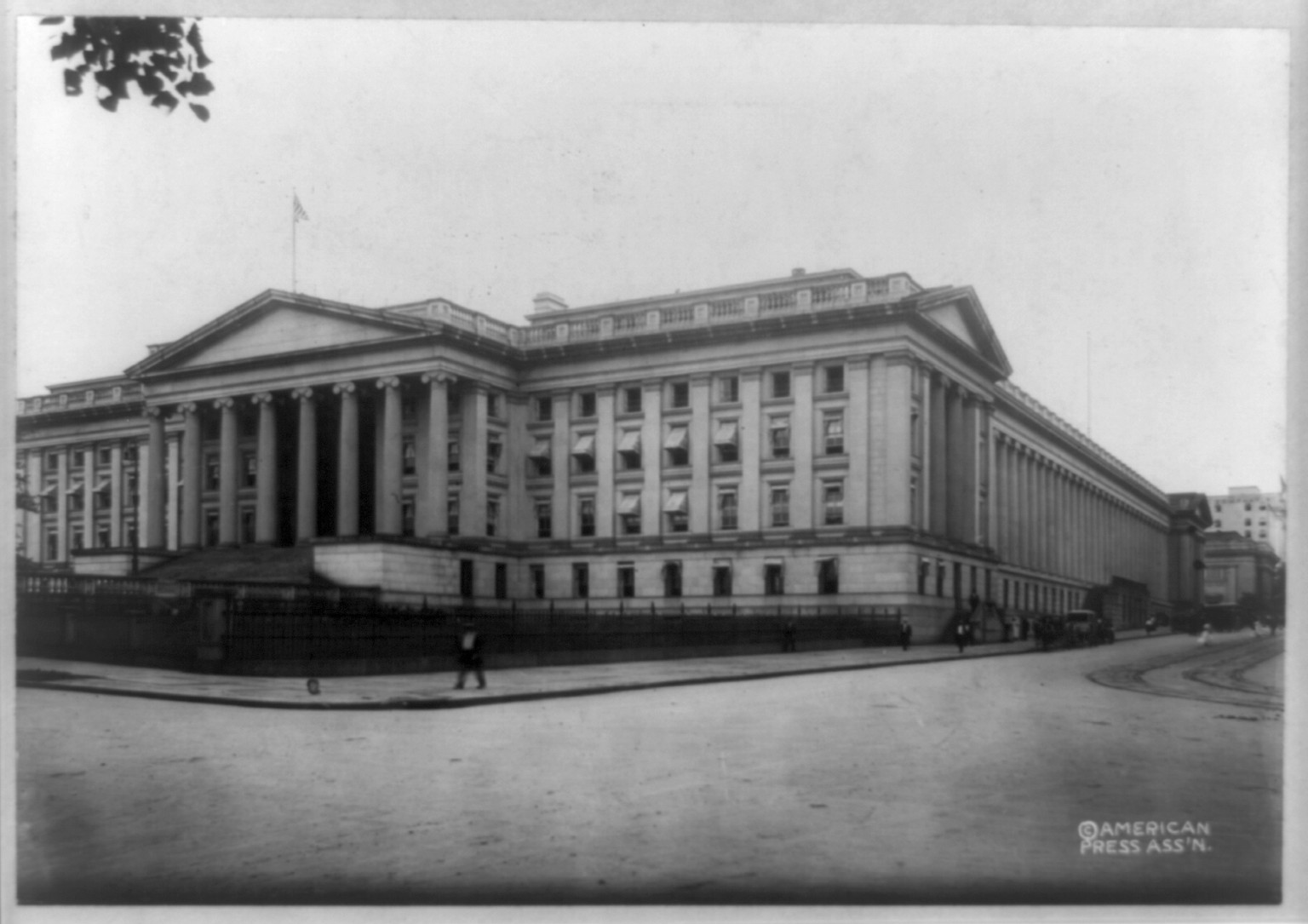 D.C., Washington, Treasury Building, 1910, exterior, c1910. — historic photograph