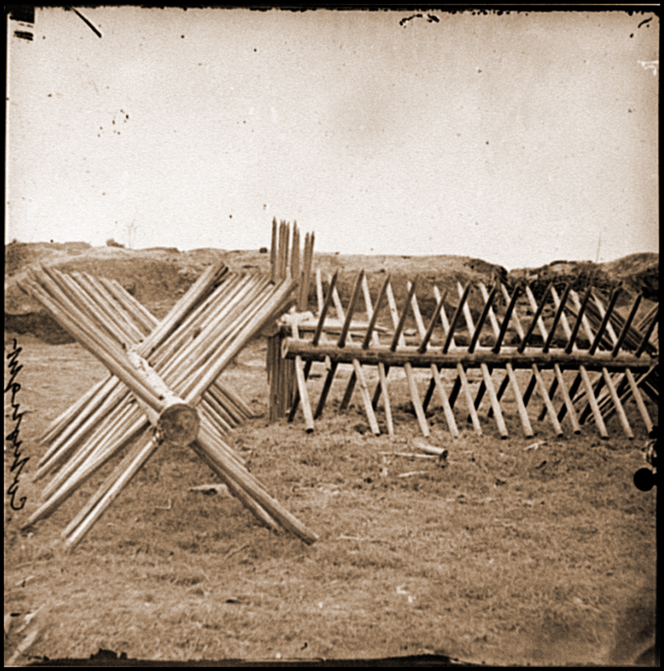 Petersburg Va. Sections of chevaux-de-frise before Confederate main works, 1865 — historic photograph