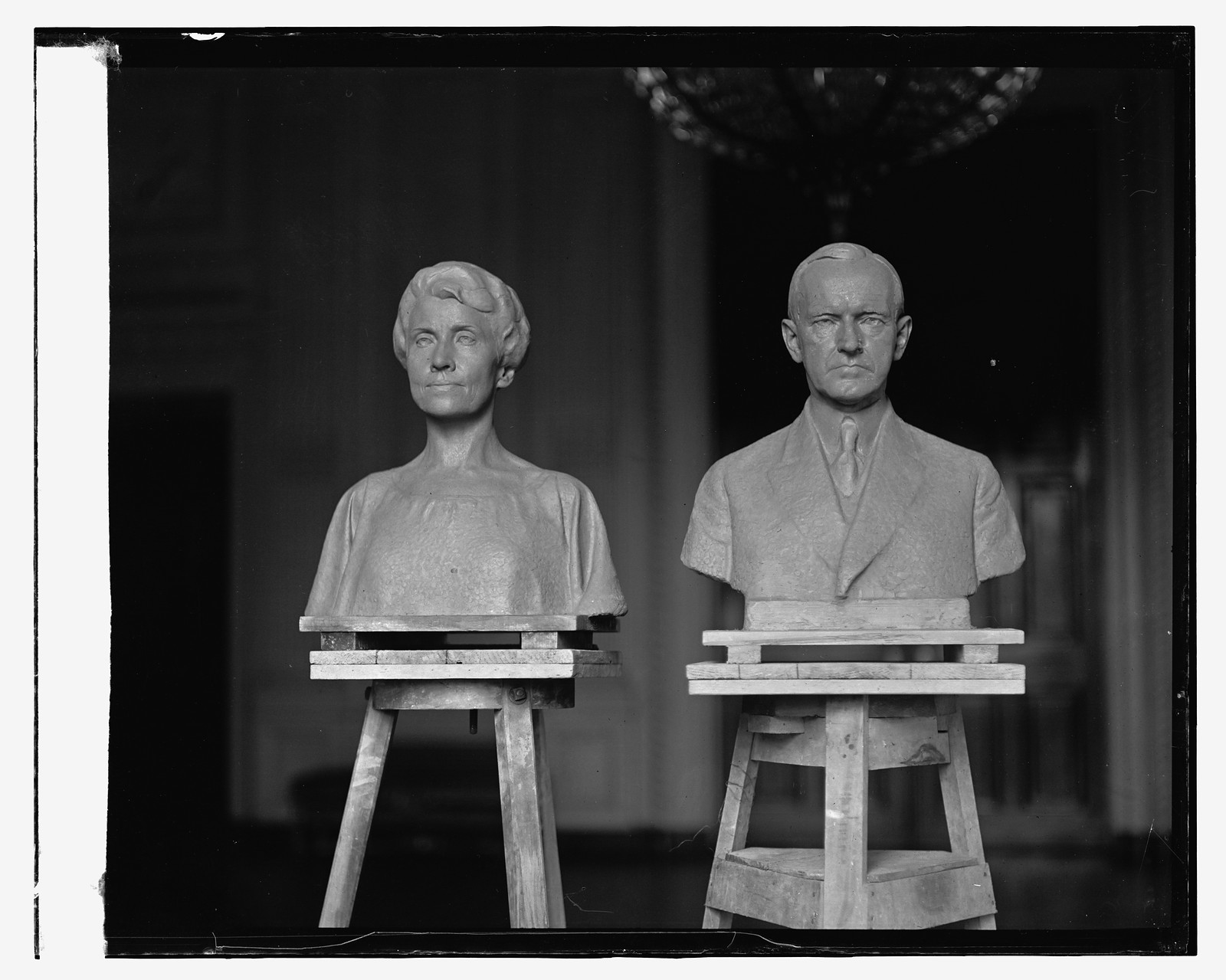 Coolidge busts, [1923] — historic photograph