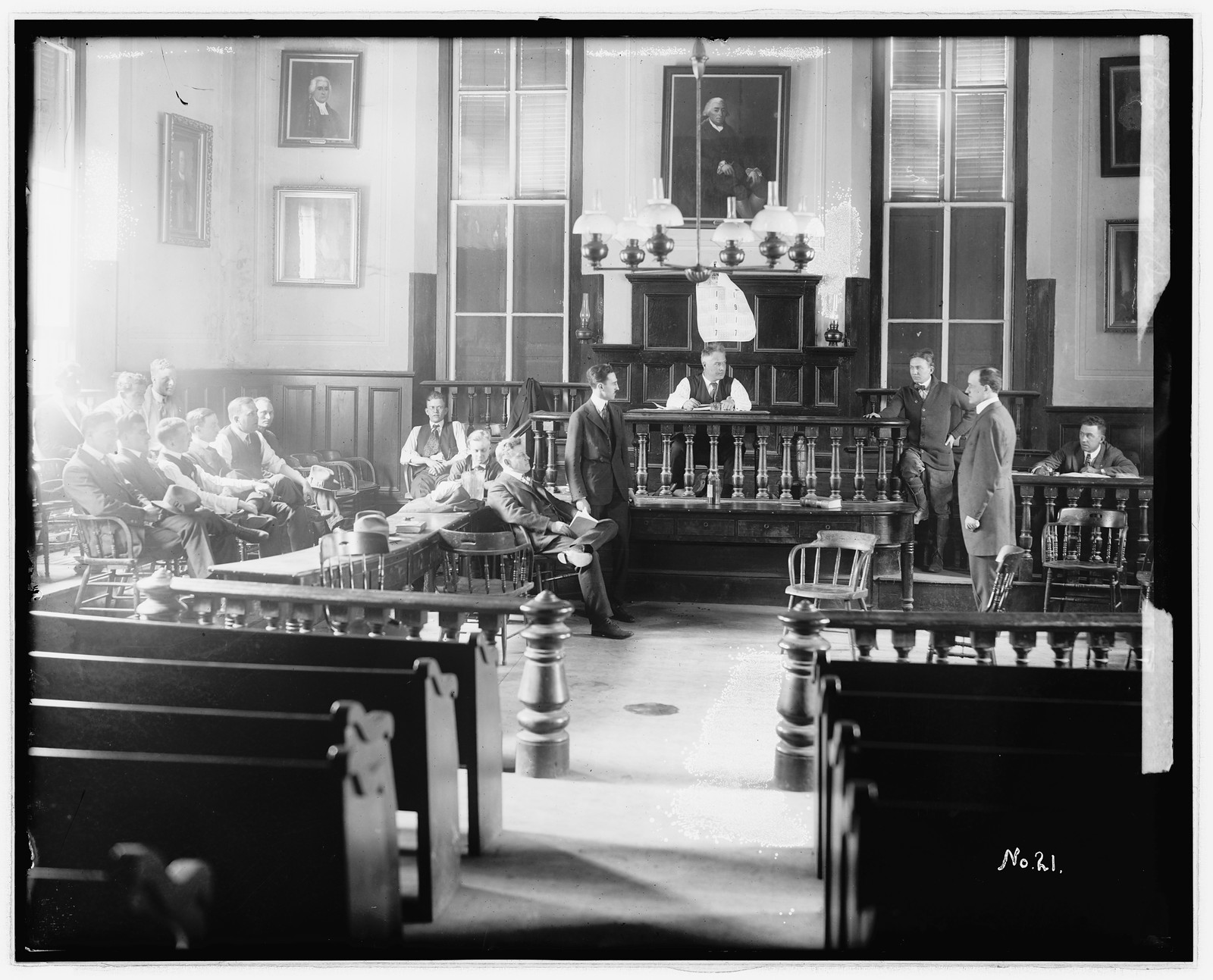 Court [...], [between 1910 and 1926] — historic photograph