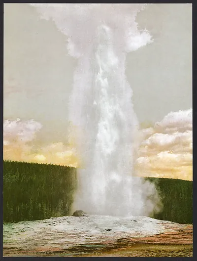Old Faithful Geyser, Yellowstone National Park