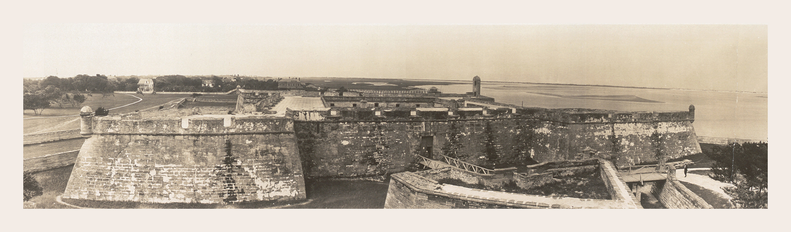Fort Marion fortress walls and bastions, St. Augustine, panoramic photograph, 1912 — historic photograph