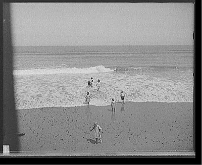 [Sea shore, first lessons]