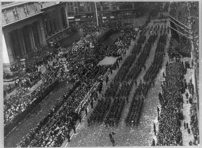 New York gives rousing welcome to Bremen heroes