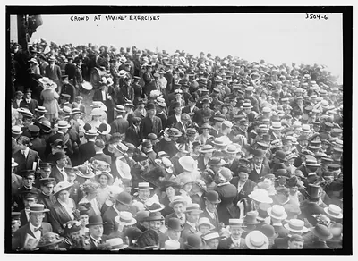 Crowd at MAINE exercises