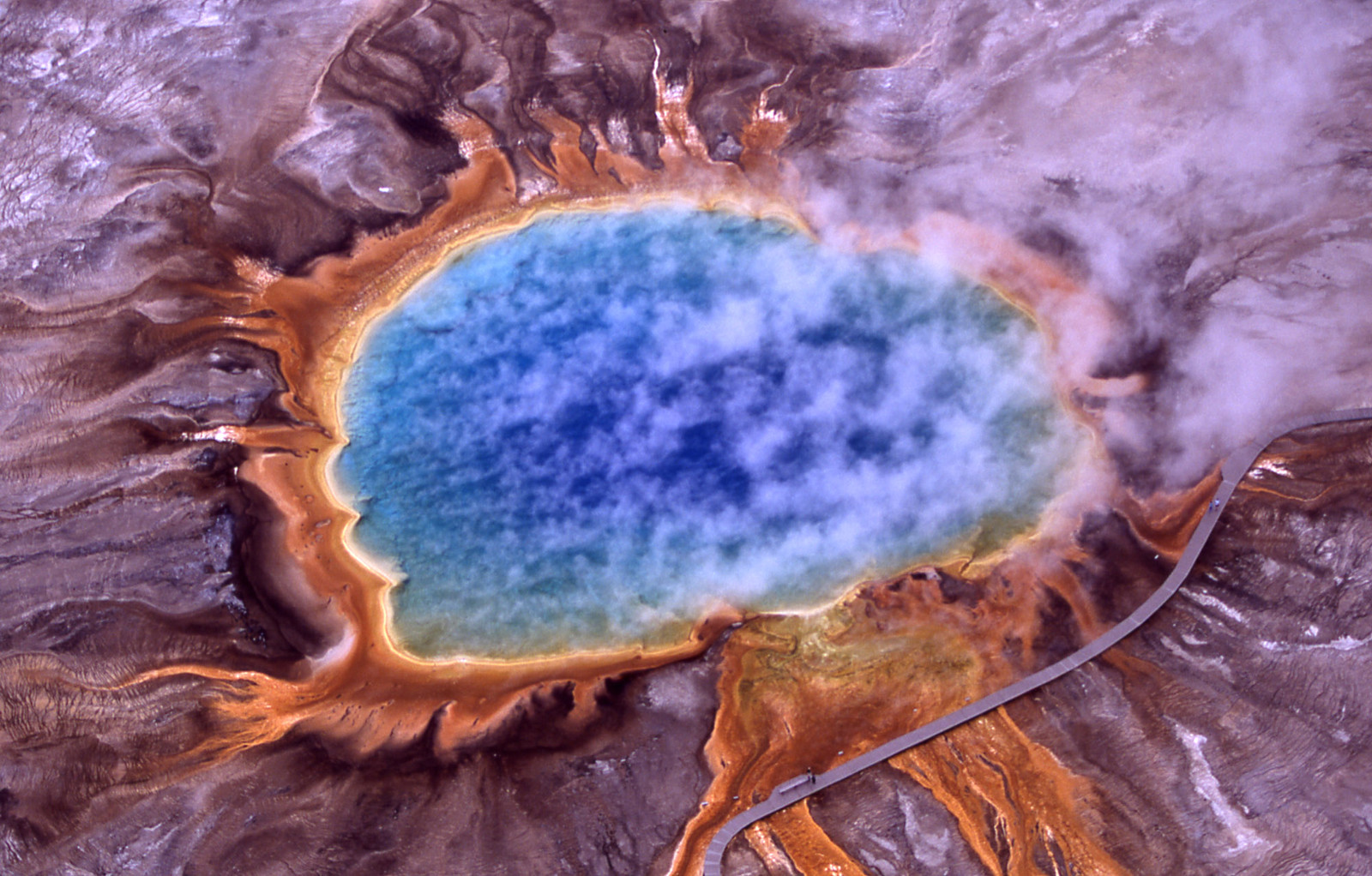 Grand prismatic spring July 2001 Jim Peaco, National Park Service — historic image