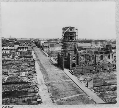 [Bird's-eye view of Circular Church, amid ruins of Charleston, S.C.]