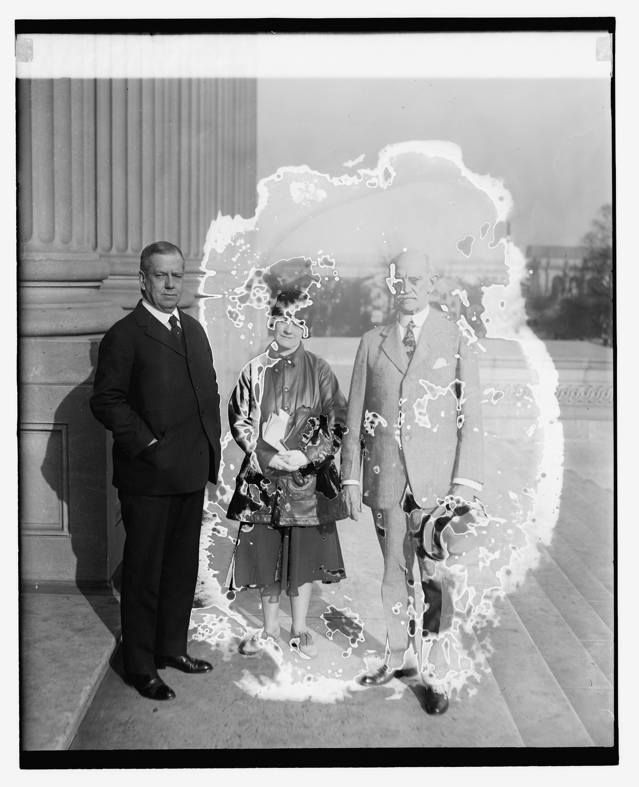 Sen. Fredk. M. Sackett, Mrs. Jno. W. Langley, & Sen. Ernst, 1/8/27, [19]27 January 8. — historic photograph