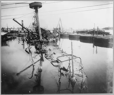 Wreck of MAINE raised in Havana Harbor