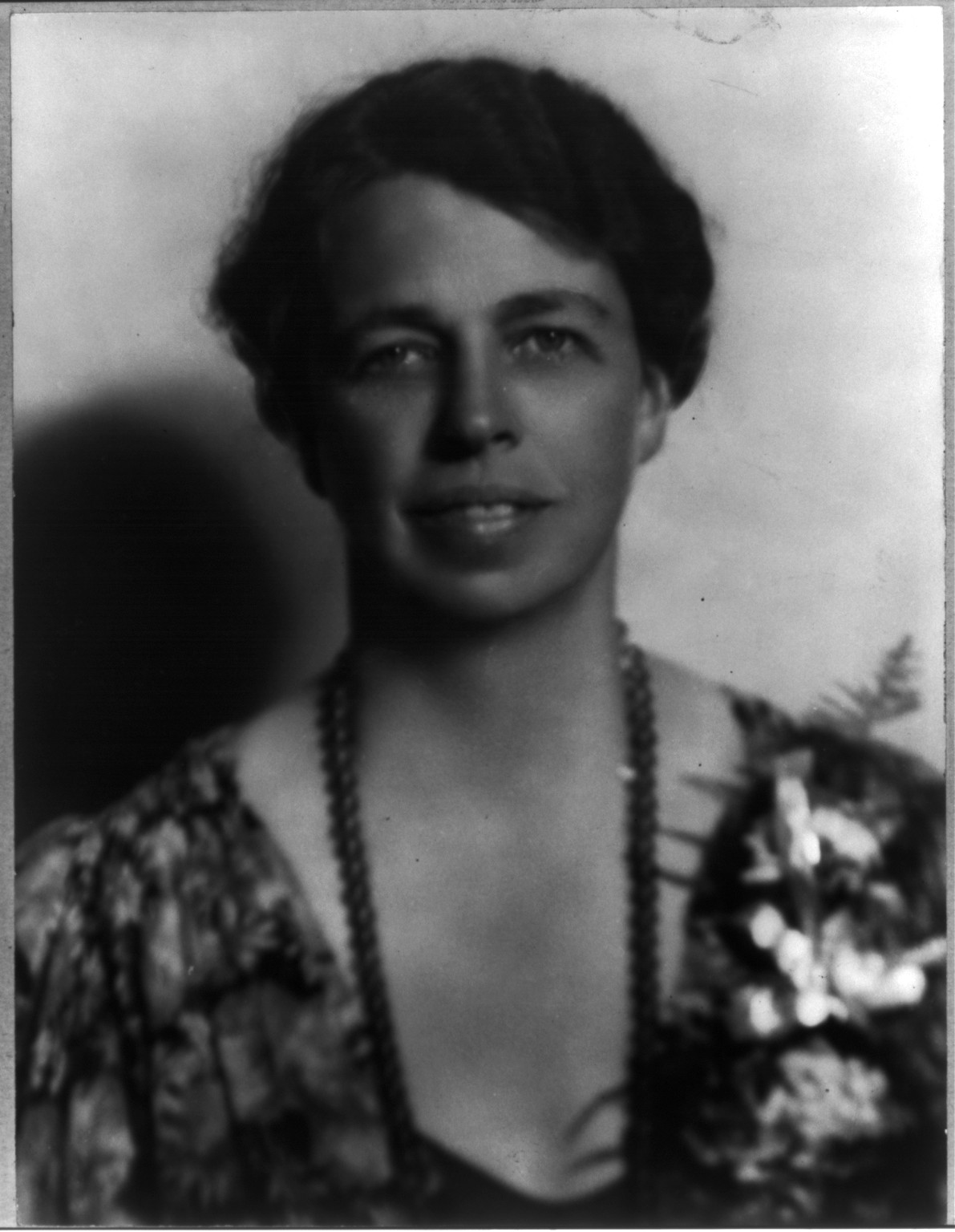 [Mrs. Franklin Delano Roosevelt, head-and-shoulders portrait, facing front], c1933 July 20. — historic photograph