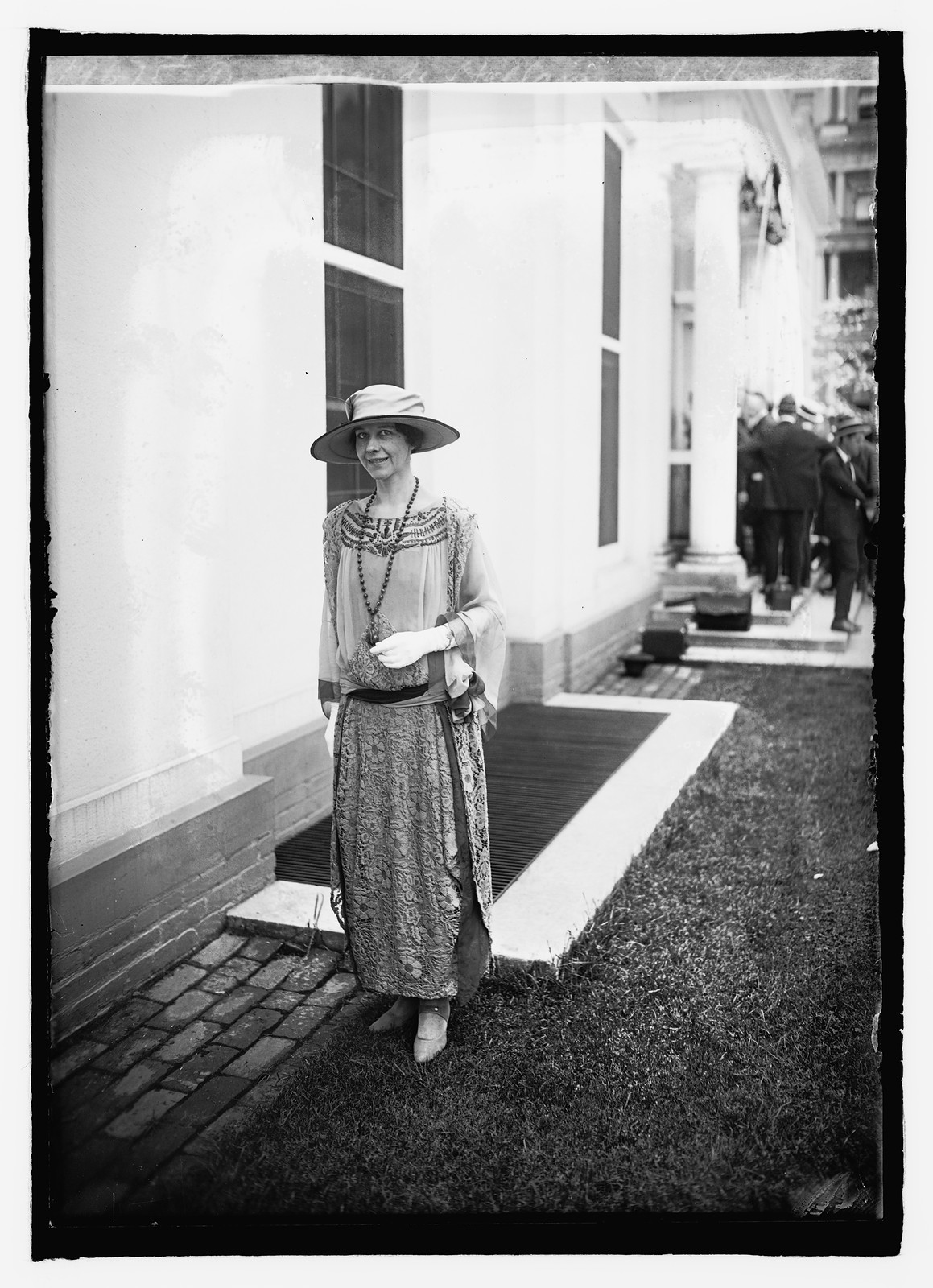 Anna Maude Hallam, 5/24/22, [19]22 May 24. — historic photograph