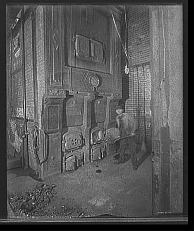 [Glazier Stove Company, boiler room, Chelsea, Mich.], [between 1900 and 1910] — historic photograph