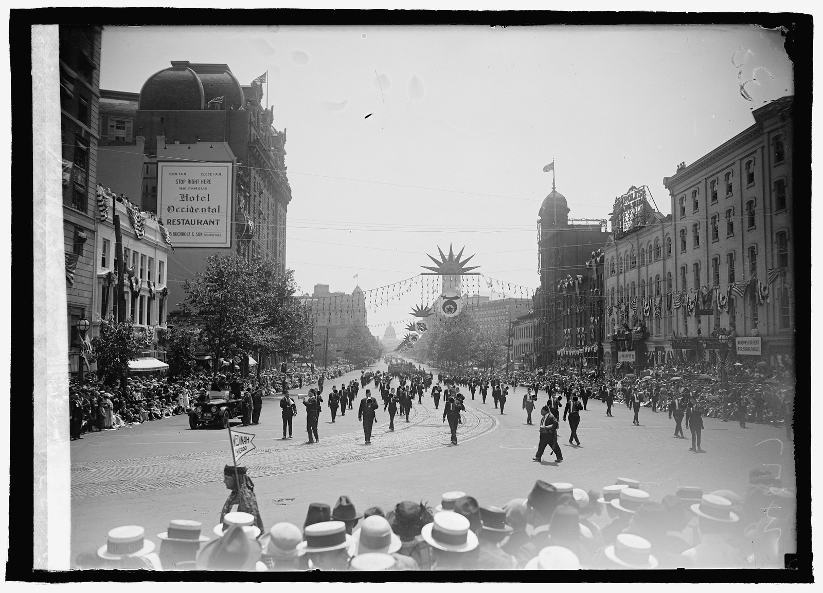 Medinah Temple, Chicago, Ill., 5/6/23, [19]23 May 6. — historic photograph