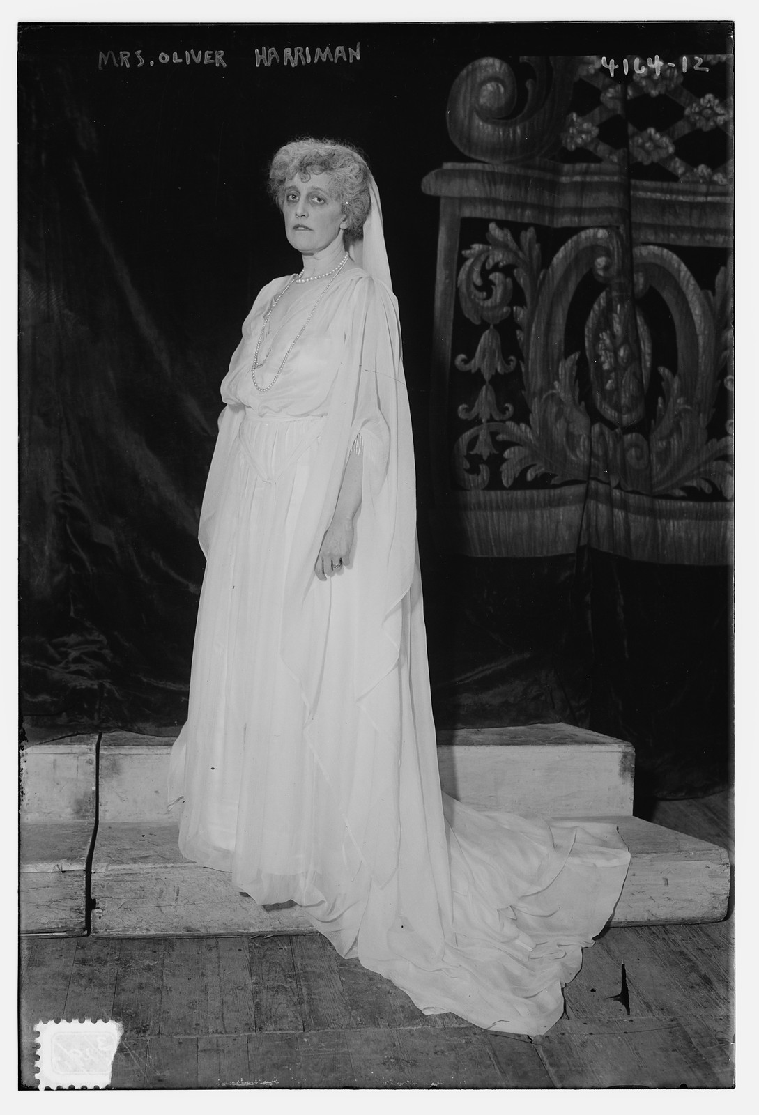 Ethel Barrymore, Mme. Alda, Mrs. O. Harriman, n/a — historic photograph