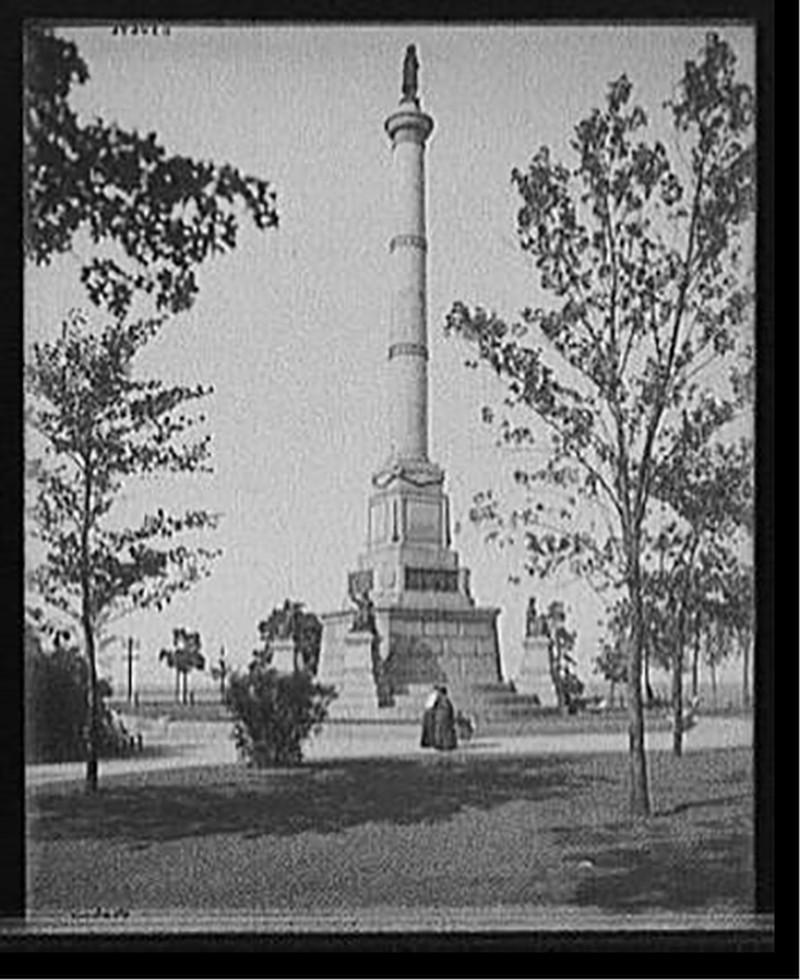 [Douglas Monument, Chicago, Ill.], [between 1900 and 1910] — historic photograph